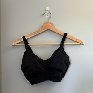 Medela 3-in-1 Nursing and Pumping Bra